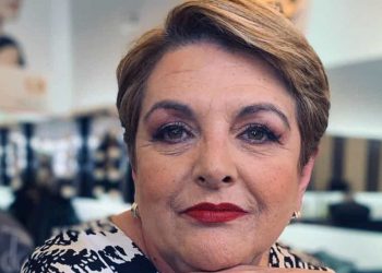 Luisa Castel-Branco alerta para bulra