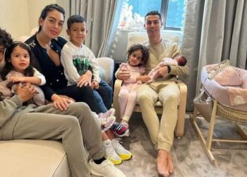 Cristiano Ronaldo e filhos