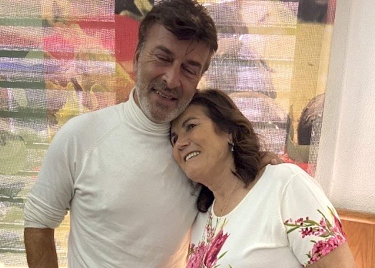 Tony Carreira e Dolores Aveiro
