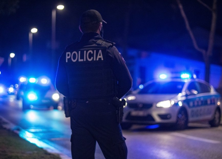 Imagem Crime - Criado por Recraft