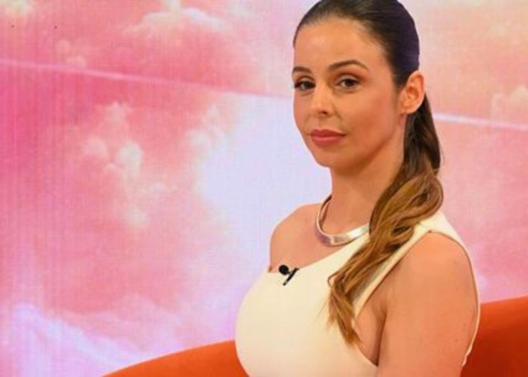 Vera - Frame Dois Às 10